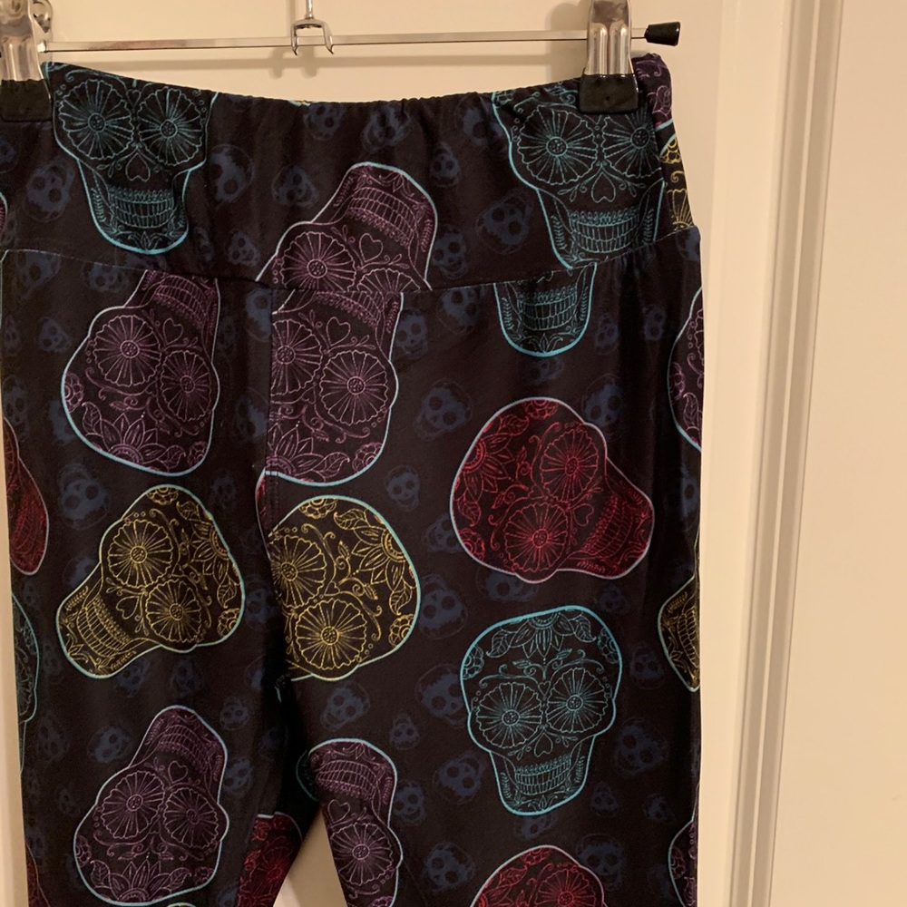 Leggings - Picture 2 of 4